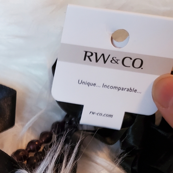 New RW&CO Purple Stone Necklace - Picture 3 of 3